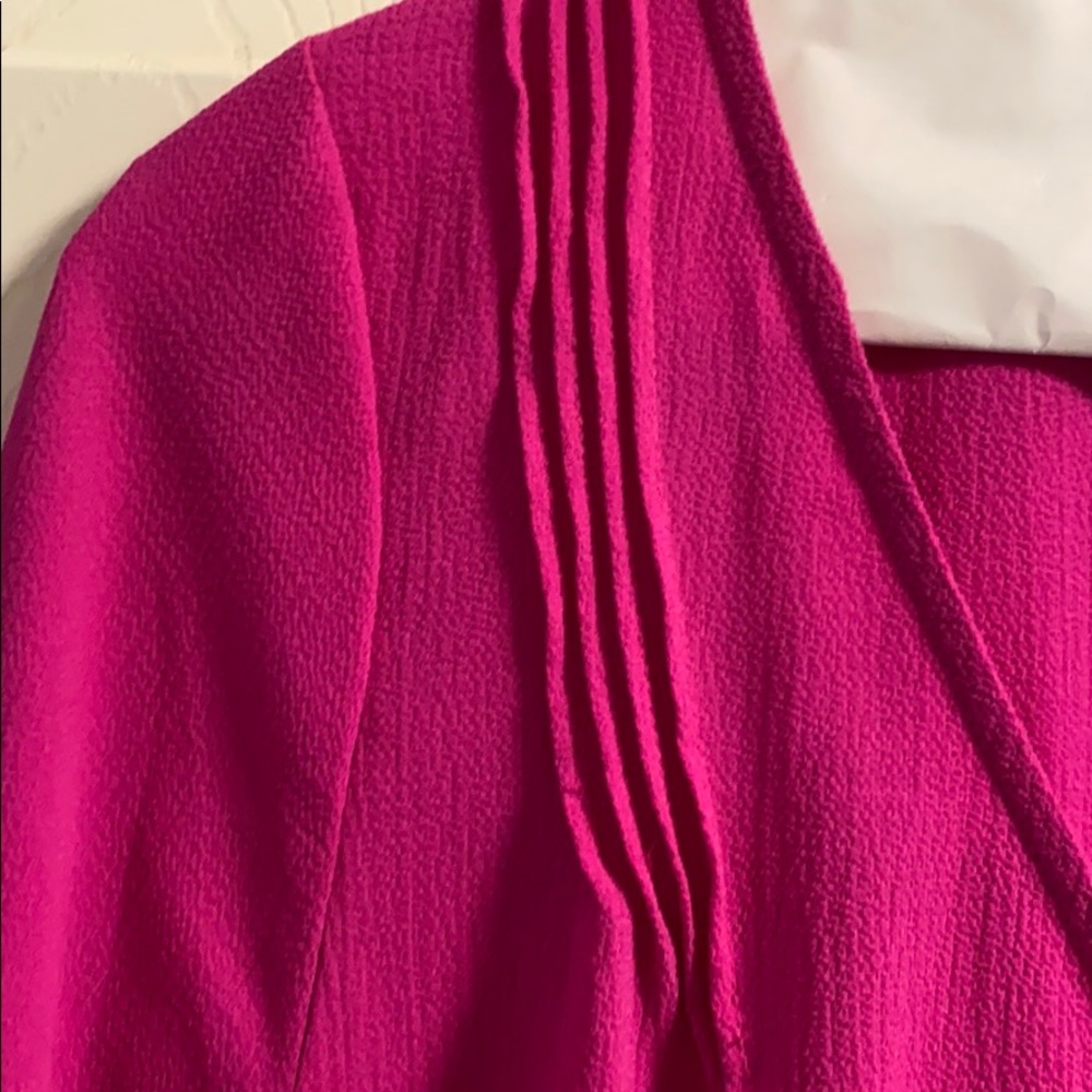 Pink blouse - Picture 2 of 4